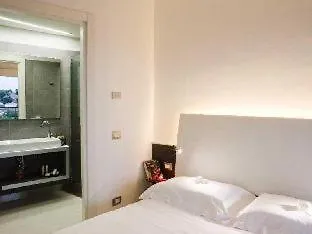 Lungotevere Apartahotel 4*