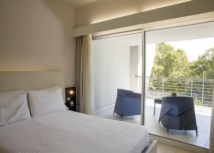 Lungotevere 4*