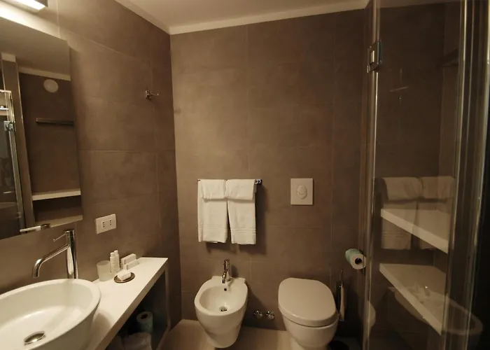 Lungotevere 4* Roma